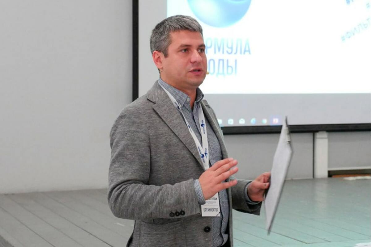 Семинар Нивки Холл