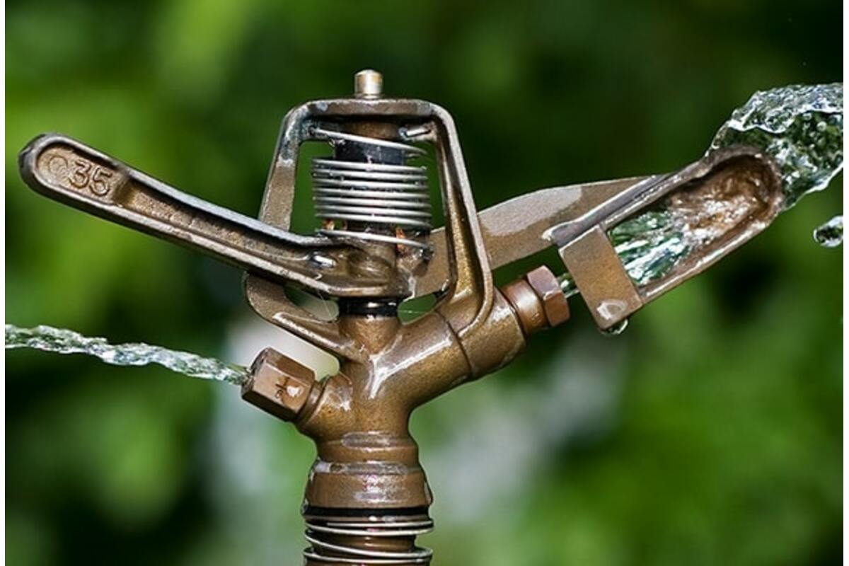 Вода из скважины: нуждается ли она в очистке